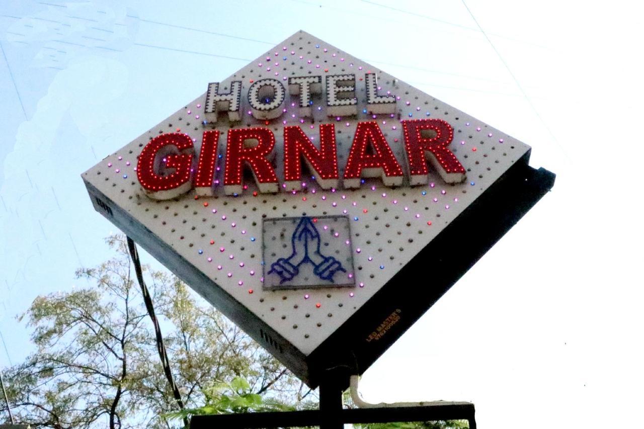 Hotel Girnar Aurangabad  Exterior photo