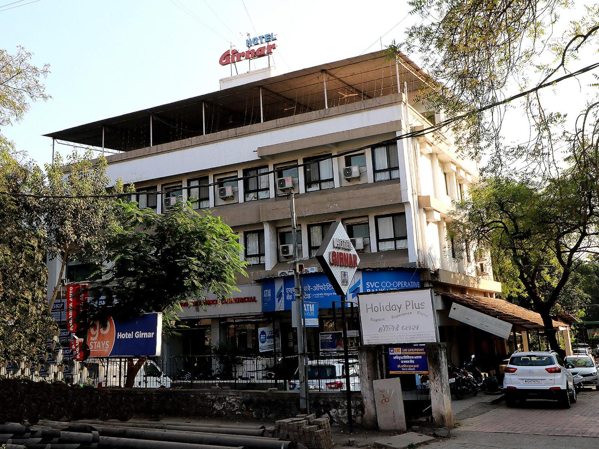 Hotel Girnar Aurangabad  Exterior photo